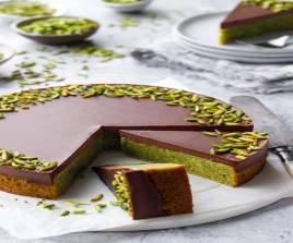 Pistachio cheesecake aaa